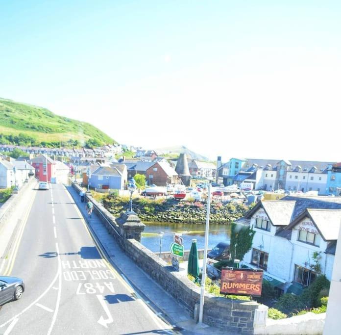 Bridge View Victorian Townhouse Central Aberystwyth Sleeps 6 Exterior foto